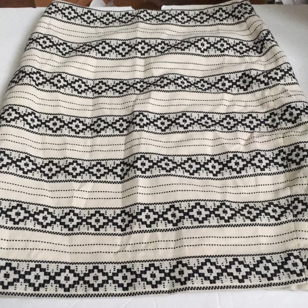FINAL MARKDOWN Ladies Ann Taylor skirt 00p